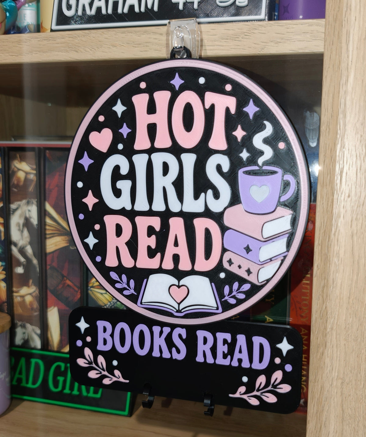 Hot Girls Read Book Tracker