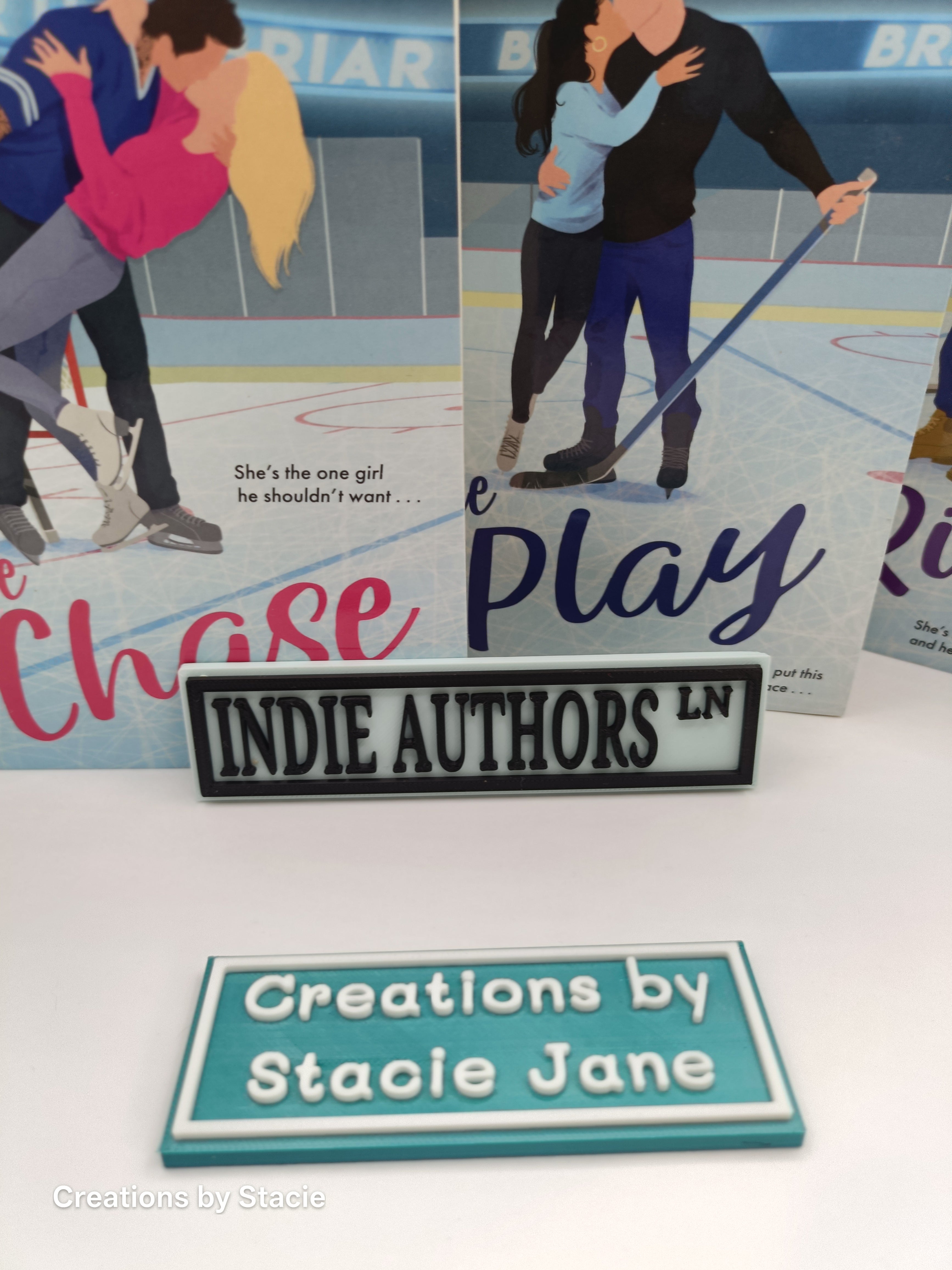 Indie Authors Book Shelf Sign