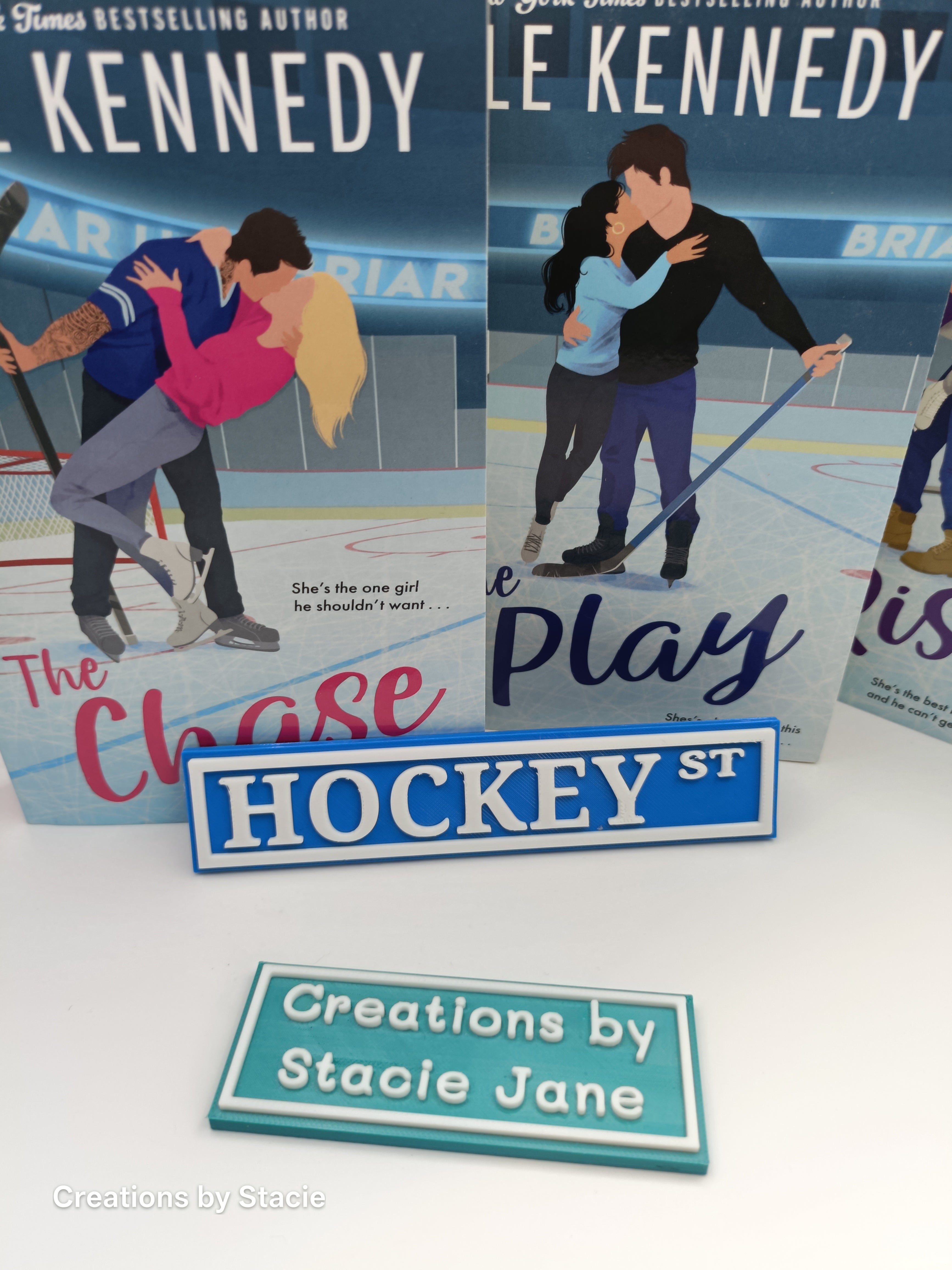 Hockey Book Shelf Sign