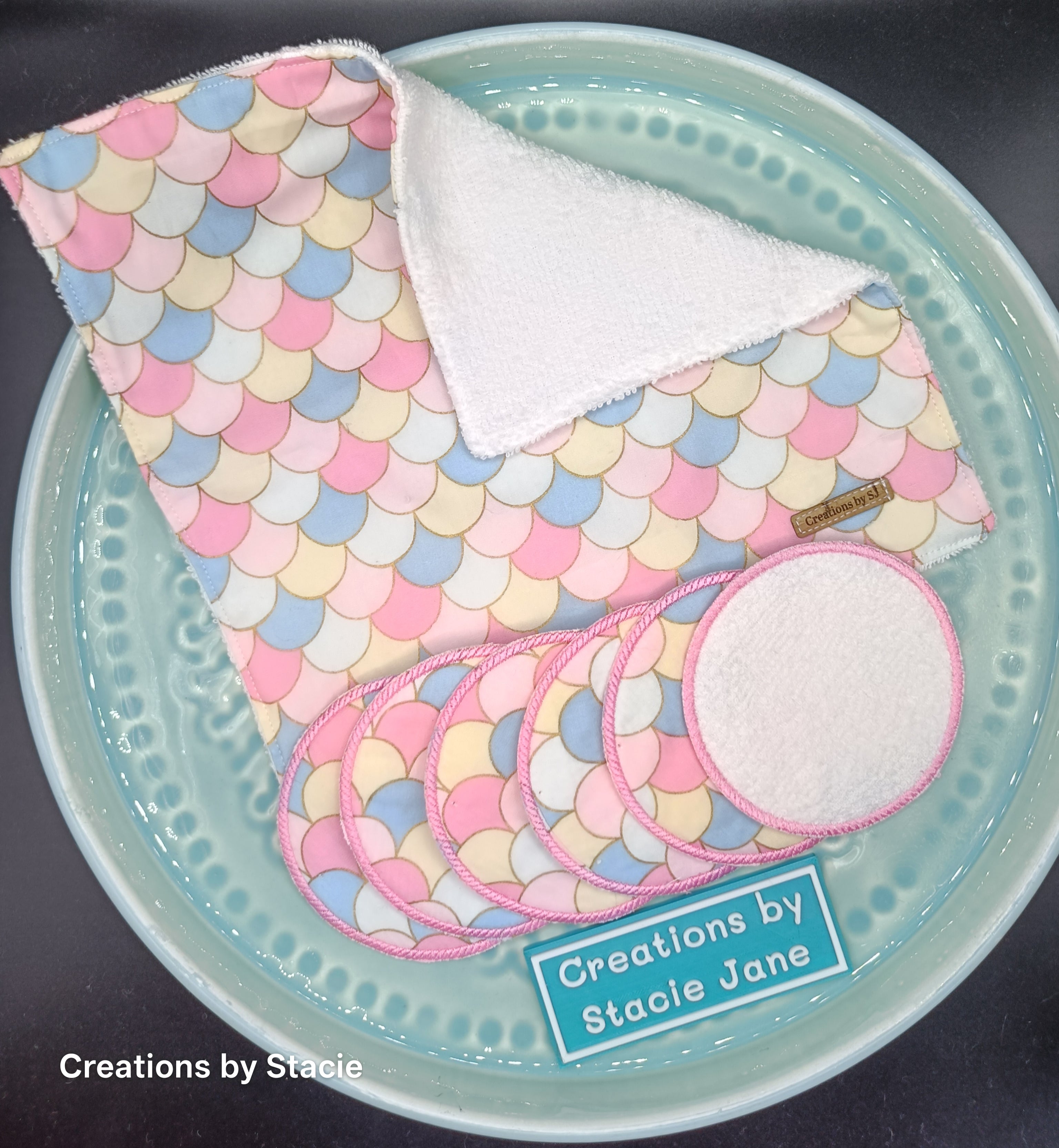 Make up wipes and Face washer sets